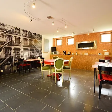 Couette-café D'hotes Lorengrain 4*
