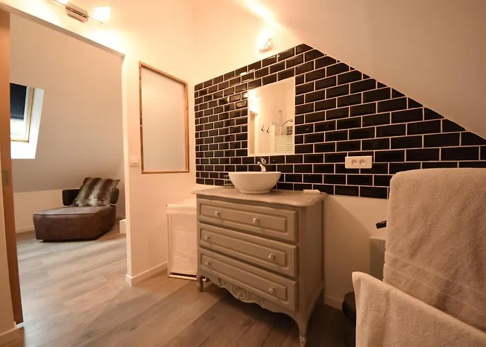 D'hotes Lorengrain Bruyeres-et-Montberault